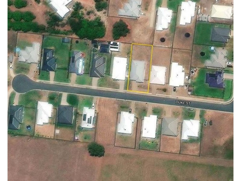 24 Duke Street, Bowen QLD 4805