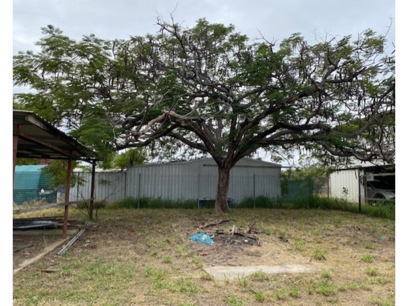 25 FIFTH AVENUE, Scottville QLD 4804