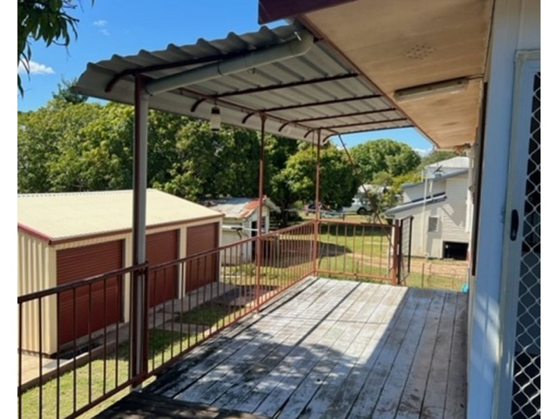 44 Belmore Street, Collinsville QLD 4804