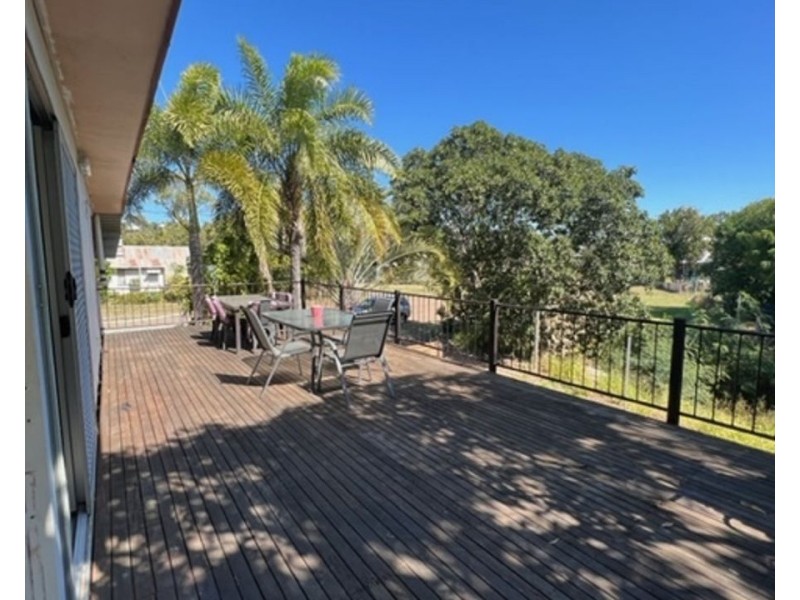 44 Belmore Street, Collinsville QLD 4804