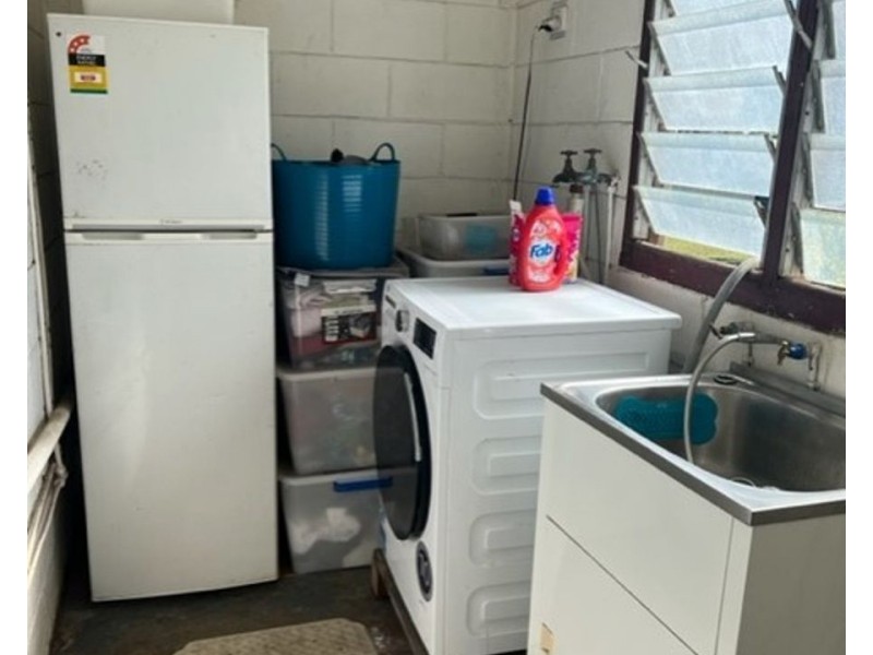 52 Ninth Ave, Collinsville QLD 4804