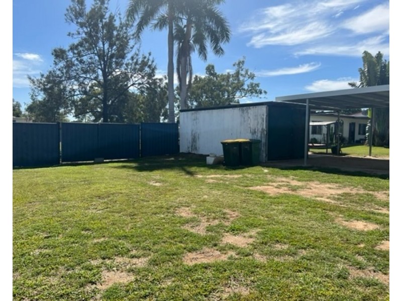 52 Ninth Ave, Collinsville QLD 4804