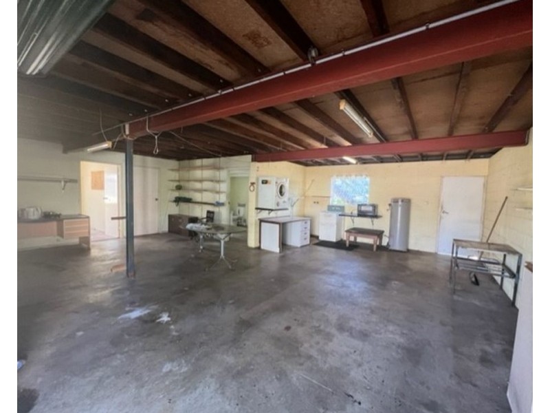 6 Blake Street, Collinsville QLD 4804