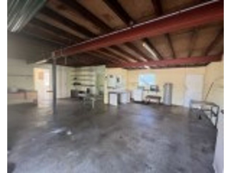 6 Blake Street, Collinsville QLD 4804