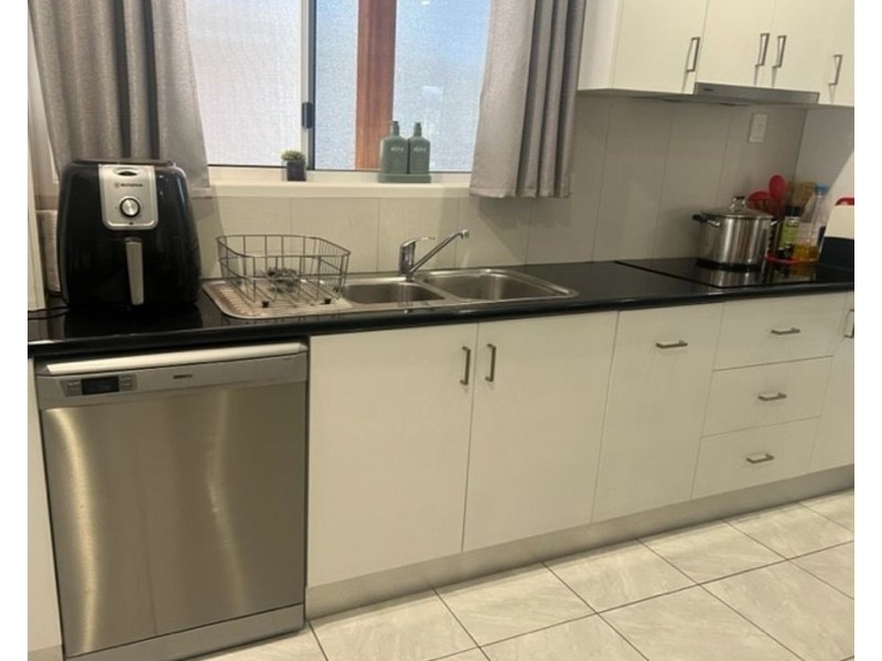 14 Drake Street, Collinsville QLD 4804