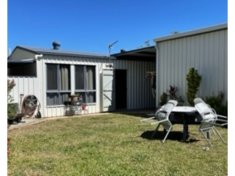 14 Drake Street, Collinsville QLD 4804