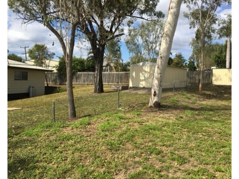 15 Walker Street, Collinsville QLD 4804