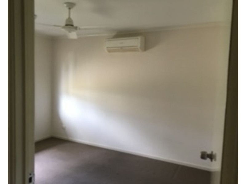 15 Walker Street, Collinsville QLD 4804