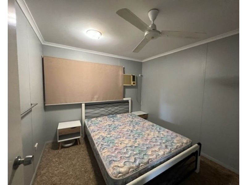 8 Collin Road, Collinsville QLD 4804