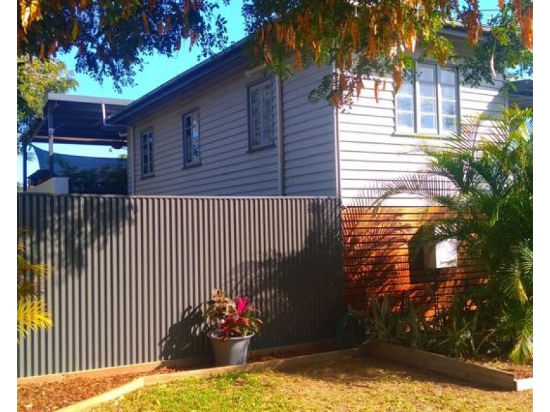 5 Toussaint Street, Collinsville QLD 4804