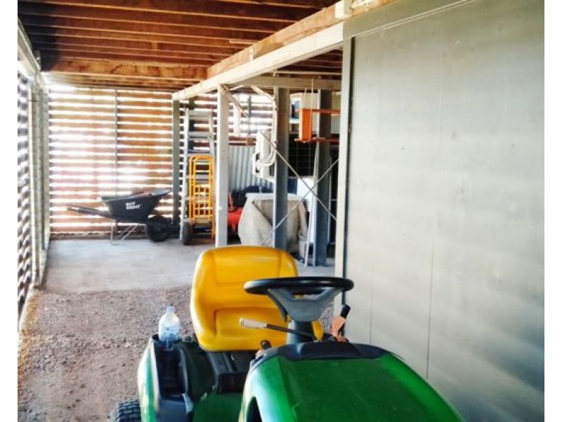 5 Toussaint Street, Collinsville QLD 4804