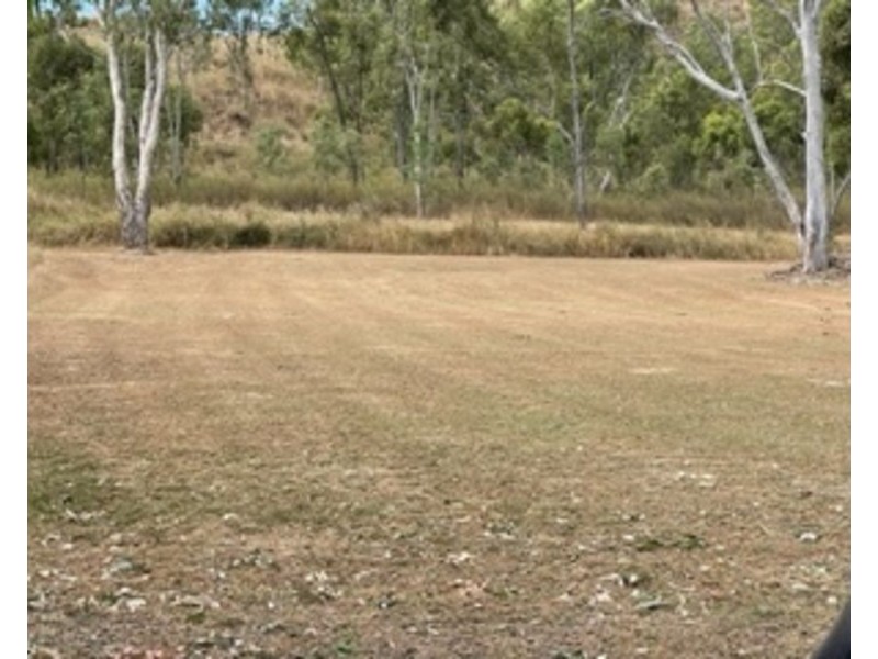 4 Scartwater Street, Collinsville QLD 4804