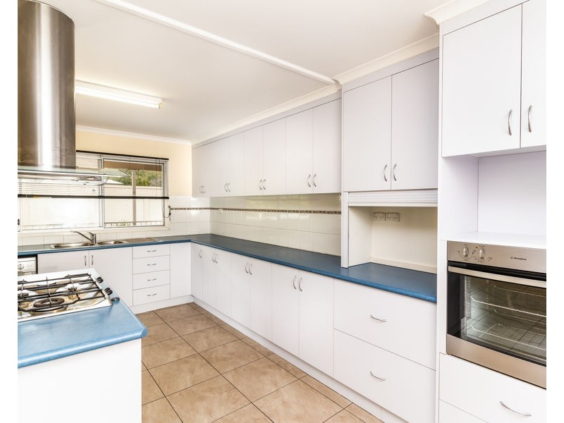 11 Walker Street, Collinsville QLD 4804