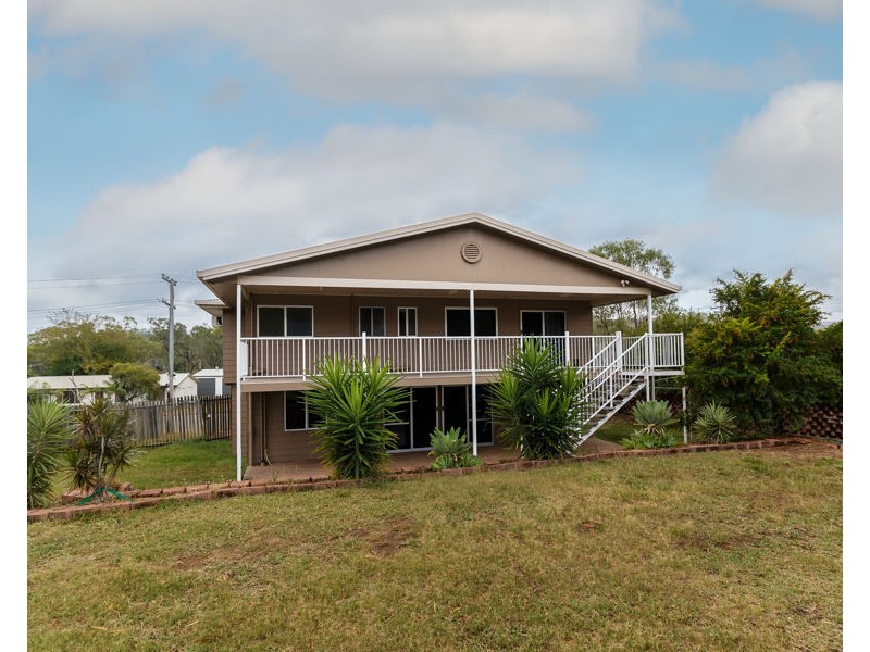 11 Walker Street, Collinsville QLD 4804