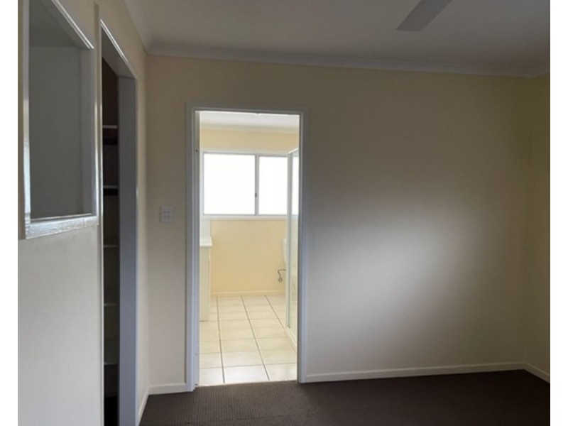 11 Walker Street, Collinsville QLD 4804