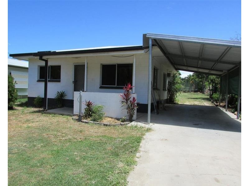 13 Cowan Lane, Bowen QLD 4805