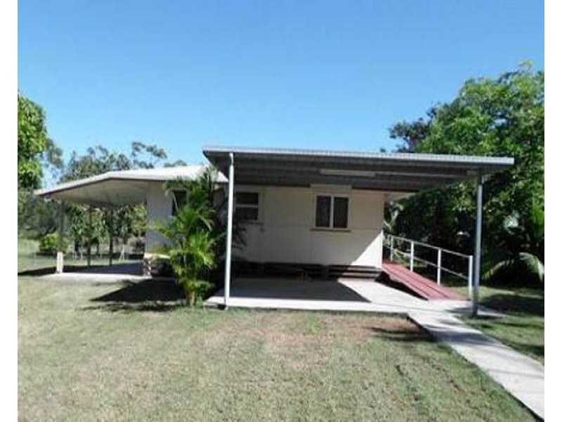 4 Fairway Street, Collinsville QLD 4804