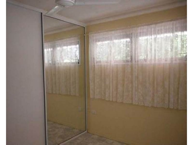 4 Fairway Street, Collinsville QLD 4804