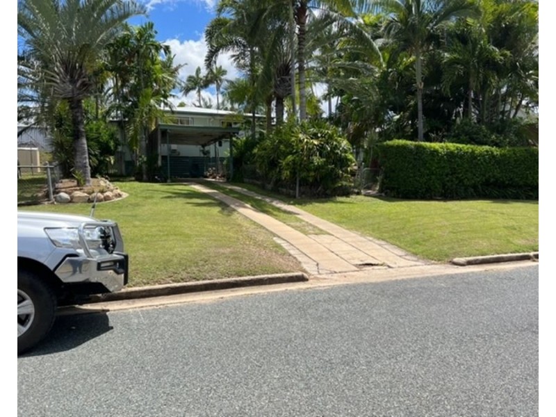 16 Macarthur Street, Collinsville QLD 4804