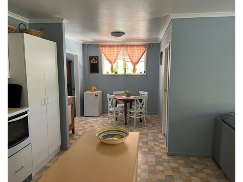 5 Gralton Street, Collinsville QLD 4804