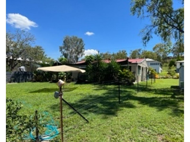 5 Gralton Street, Collinsville QLD 4804