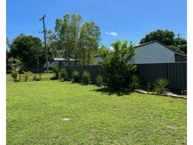 3 Gralton Street, Collinsville QLD 4804