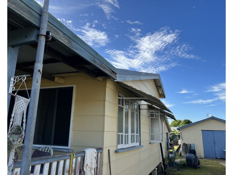 28 Fifth Avenue, Scottville QLD 4804