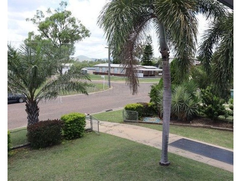 18 Parkinson Street, Collinsville QLD 4804