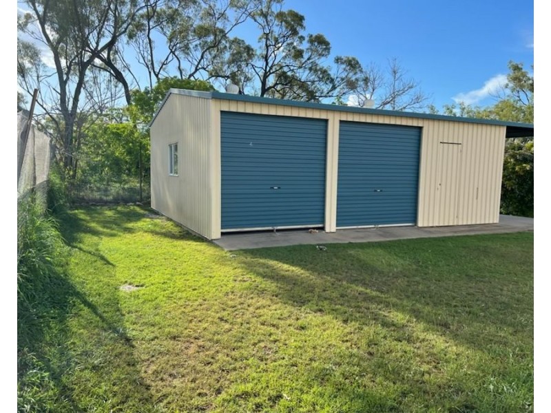 18 Parkinson Street, Collinsville QLD 4804