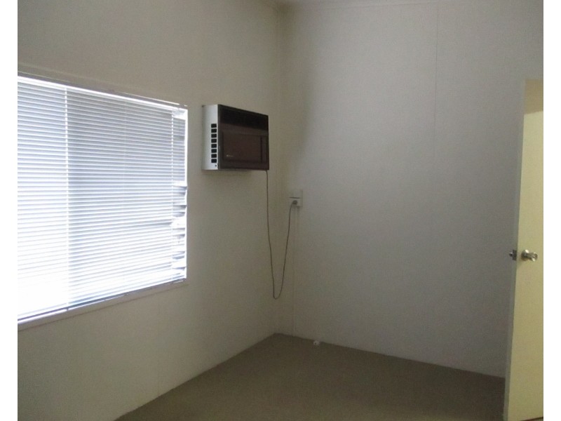 28 Henderson Street, Collinsville QLD 4804