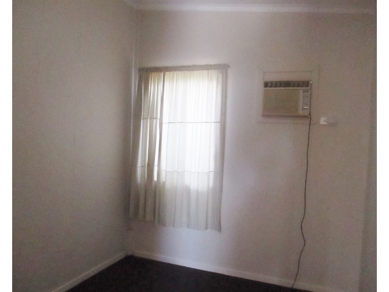 28 Henderson Street, Collinsville QLD 4804