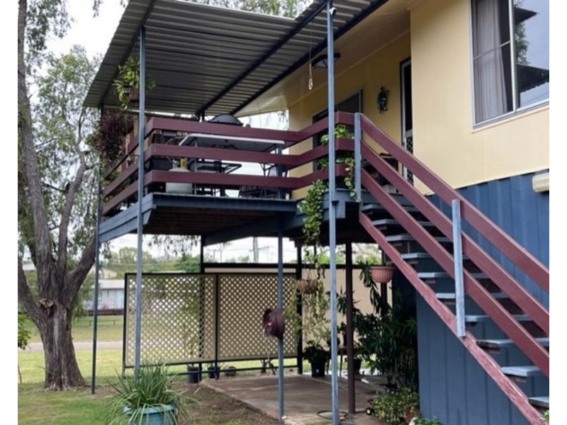 3 Miller Street, Collinsville QLD 4804