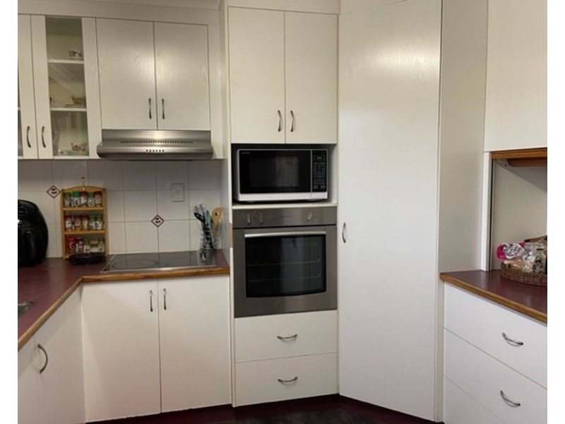 3 Miller Street, Collinsville QLD 4804