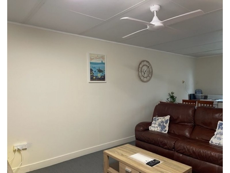 20 George Street, Collinsville QLD 4804