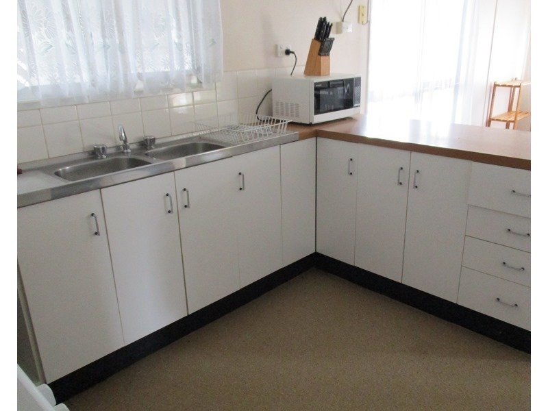 6 Shrubsole Street, Collinsville QLD 4804