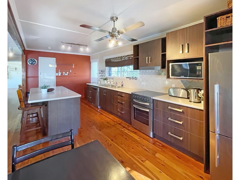 5 Cunningham Street, Collinsville QLD 4804