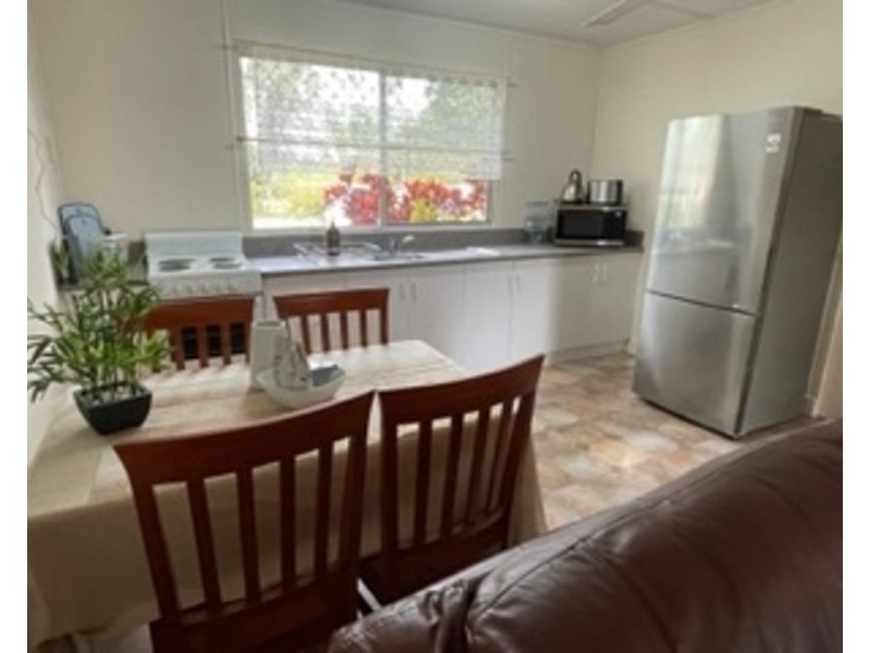 20 George Street, Collinsville QLD 4804