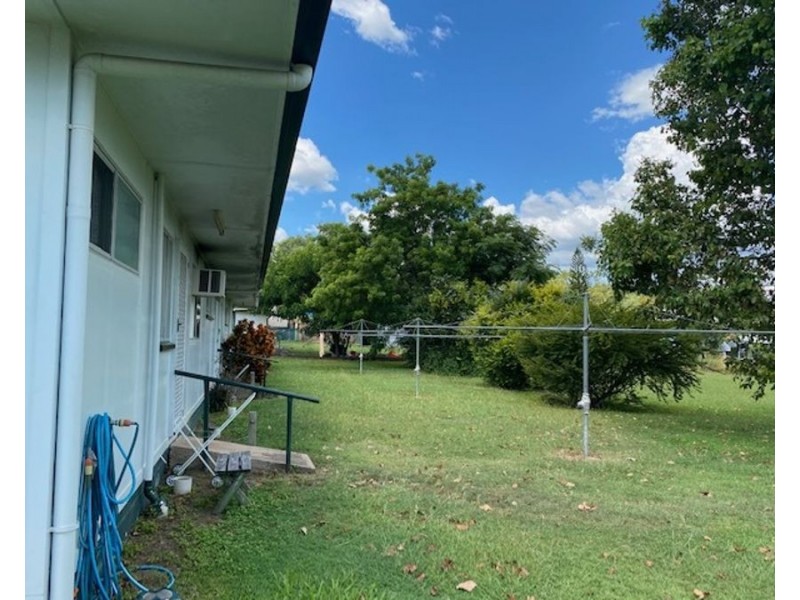 20 George Street, Collinsville QLD 4804