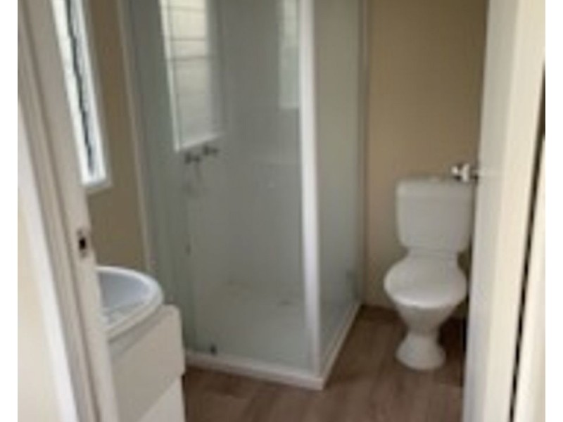 30 Fifth Avenue, Scottville QLD 4804