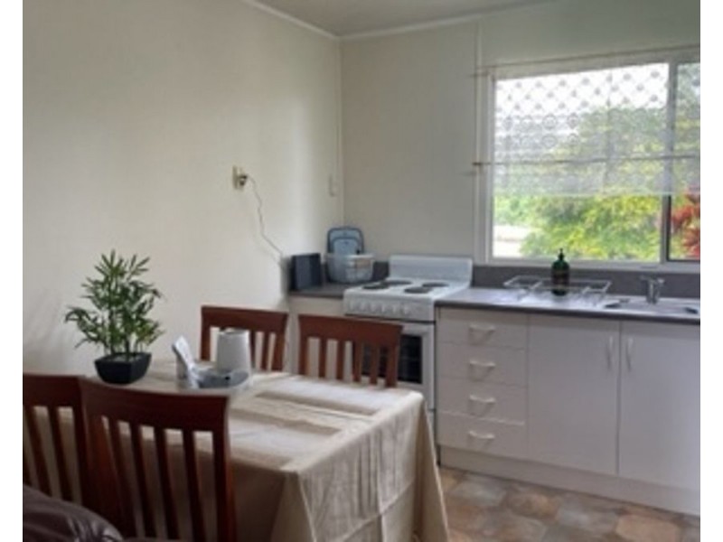 Unit 3/ 20 George Street, Collinsville QLD 4804