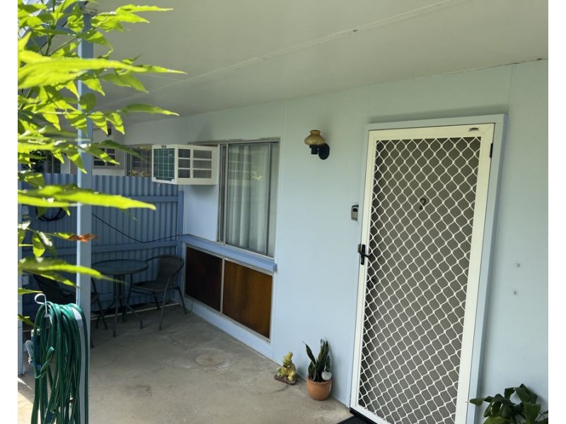 Unit 3/ 20 George Street, Collinsville QLD 4804