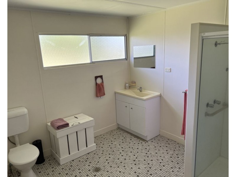 Unit 3/ 20 George Street, Collinsville QLD 4804