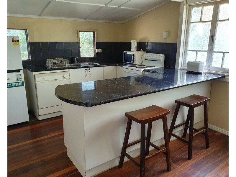 1 Pelican Street, Collinsville QLD 4804