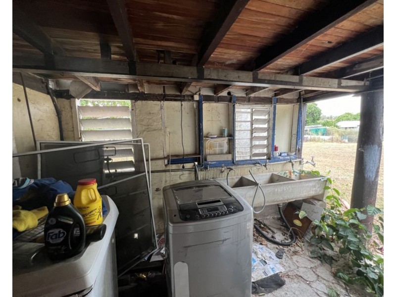 36 Belmore Street, Collinsville QLD 4804