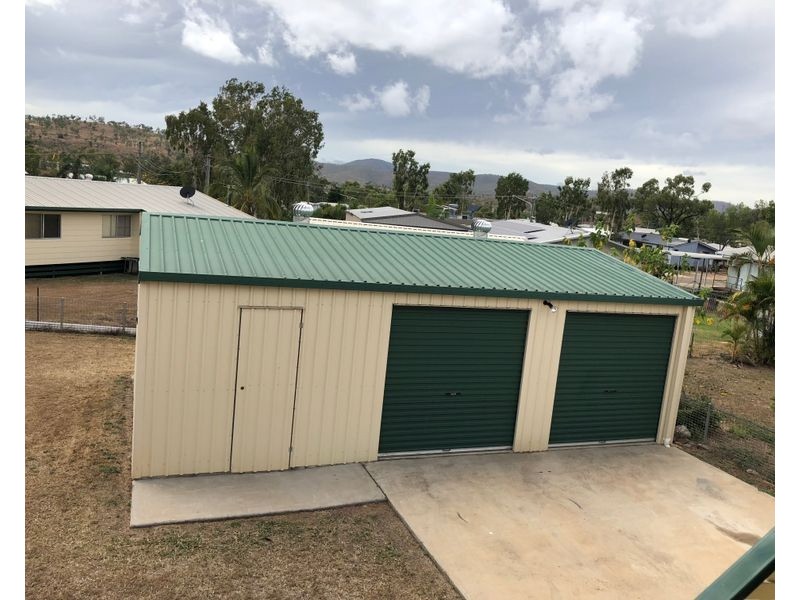 15 Petersen Street, Collinsville QLD 4804