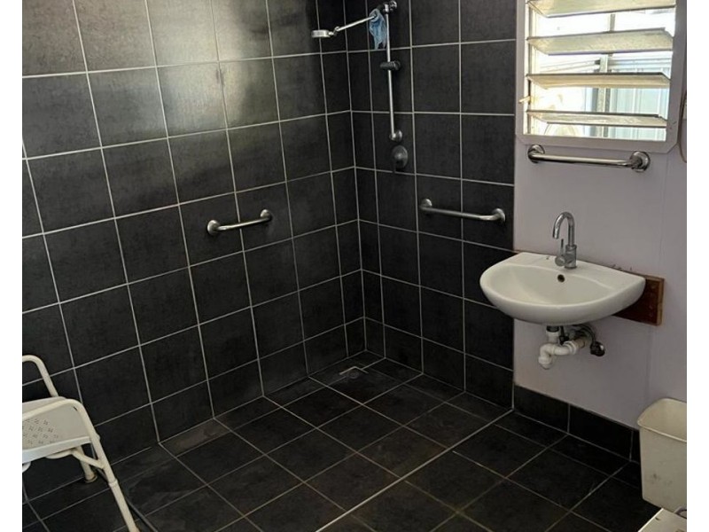 2 Scartwater Street, Collinsville QLD 4804