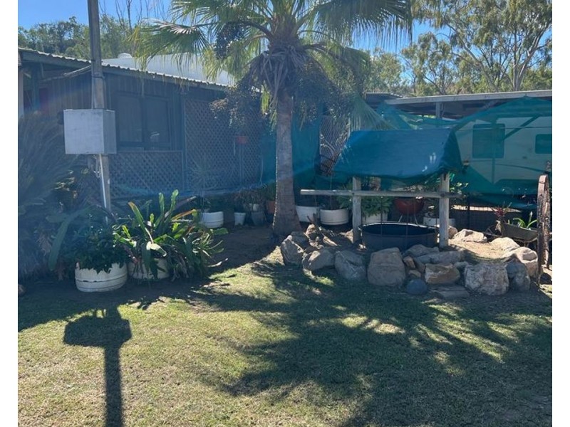 2 Scartwater Street, Collinsville QLD 4804