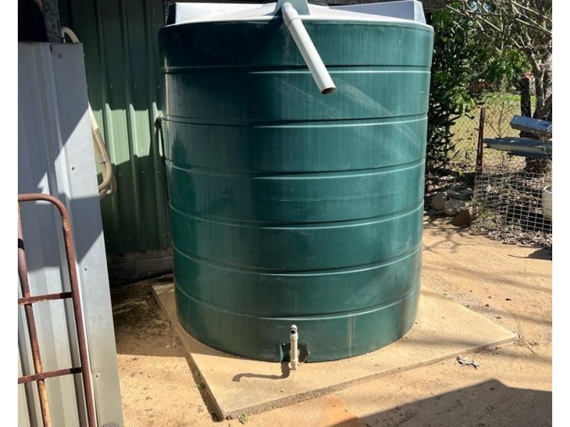 2 Scartwater Street, Collinsville QLD 4804