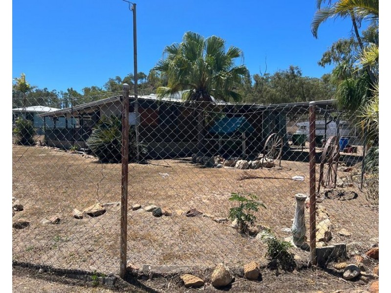 2 Scartwater Street, Collinsville QLD 4804