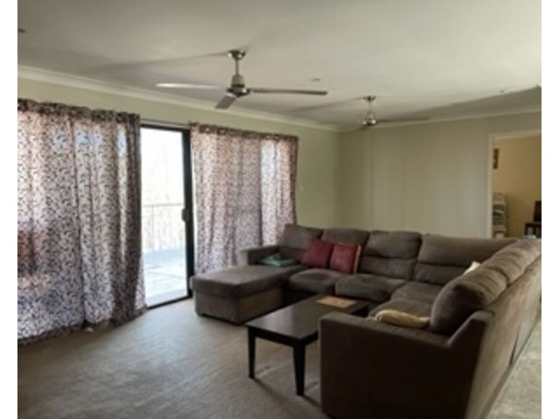 28 Miller Street, Collinsville QLD 4804